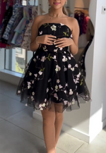 A-Line Strapless Tulle Homecoming Dress with Embroidery Flowers