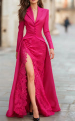 Long Sleeves V-Neck Formal Wedding Appliqued Floor-Length Evening Gowns