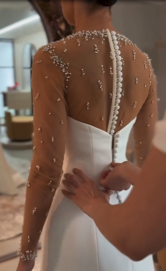 Elegant O-Neck Lace Beaded Long Sleeve Button Floor-Length Wedding Dress