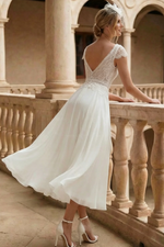A-Line V-Neck Sleeveless Tea-Length Chiffon/Lace Wedding Dresses