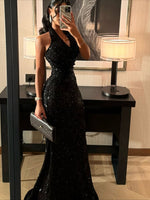 Sexy Black Halter Sparkle Sequins Mermaid Sleeveless Prom Dress