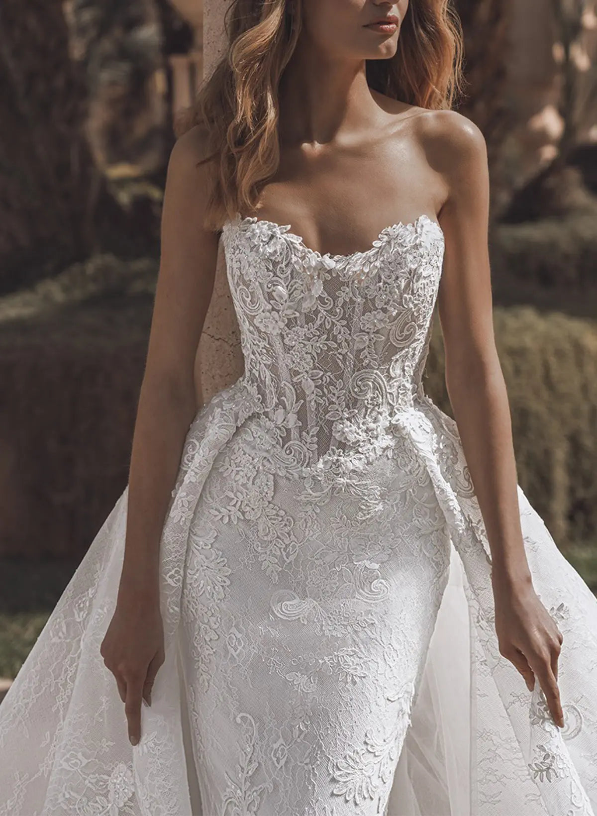 Strapless Sleeveless Detachable Wedding Dresses With Detachable