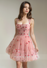 Tulle A-Line Square Spaghetti Straps Appliques Short Party Homecoming Dress