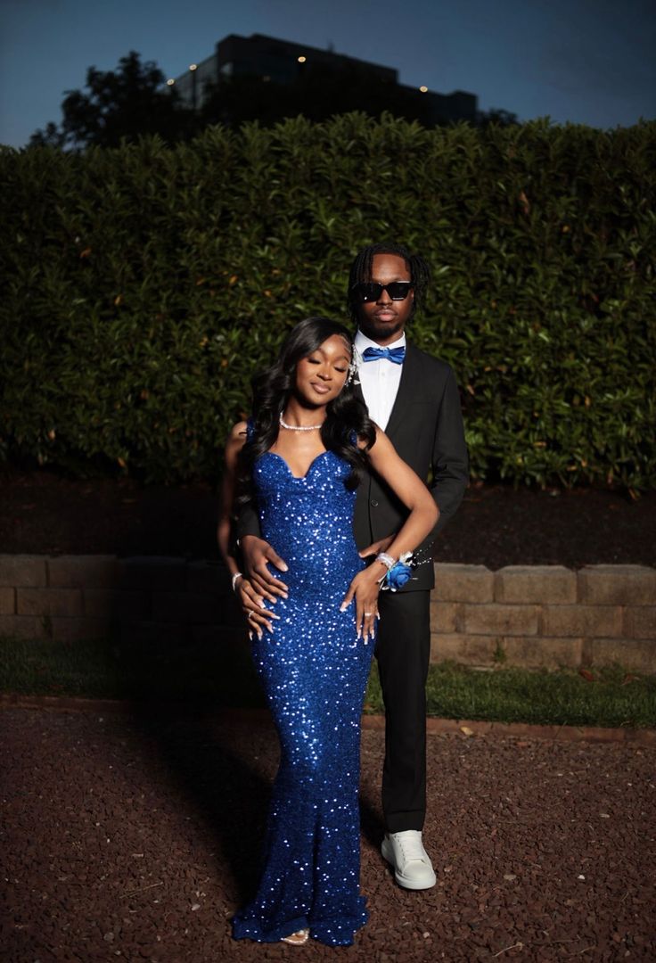 Elegant Mermaid Spaghetti Straps Royal Blue Sequin Long Prom Dresses Inspiration Evening Gowns Formal Party Prom Dress