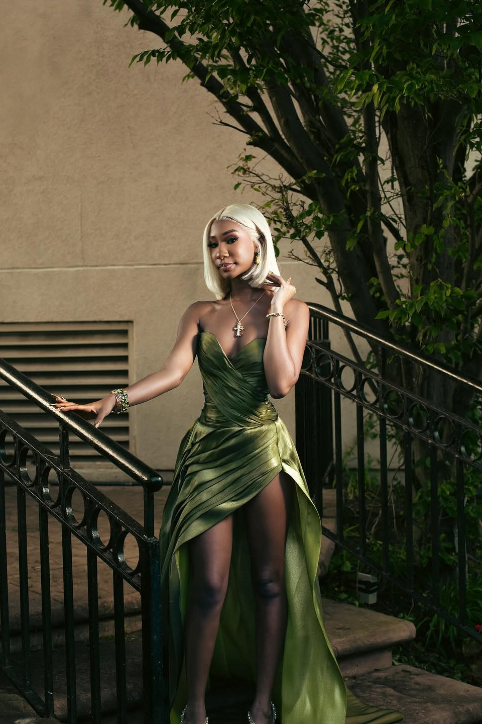 Modern Sage Green Sweetheart Prom Dress High Split Long With Pleats Lace-Up