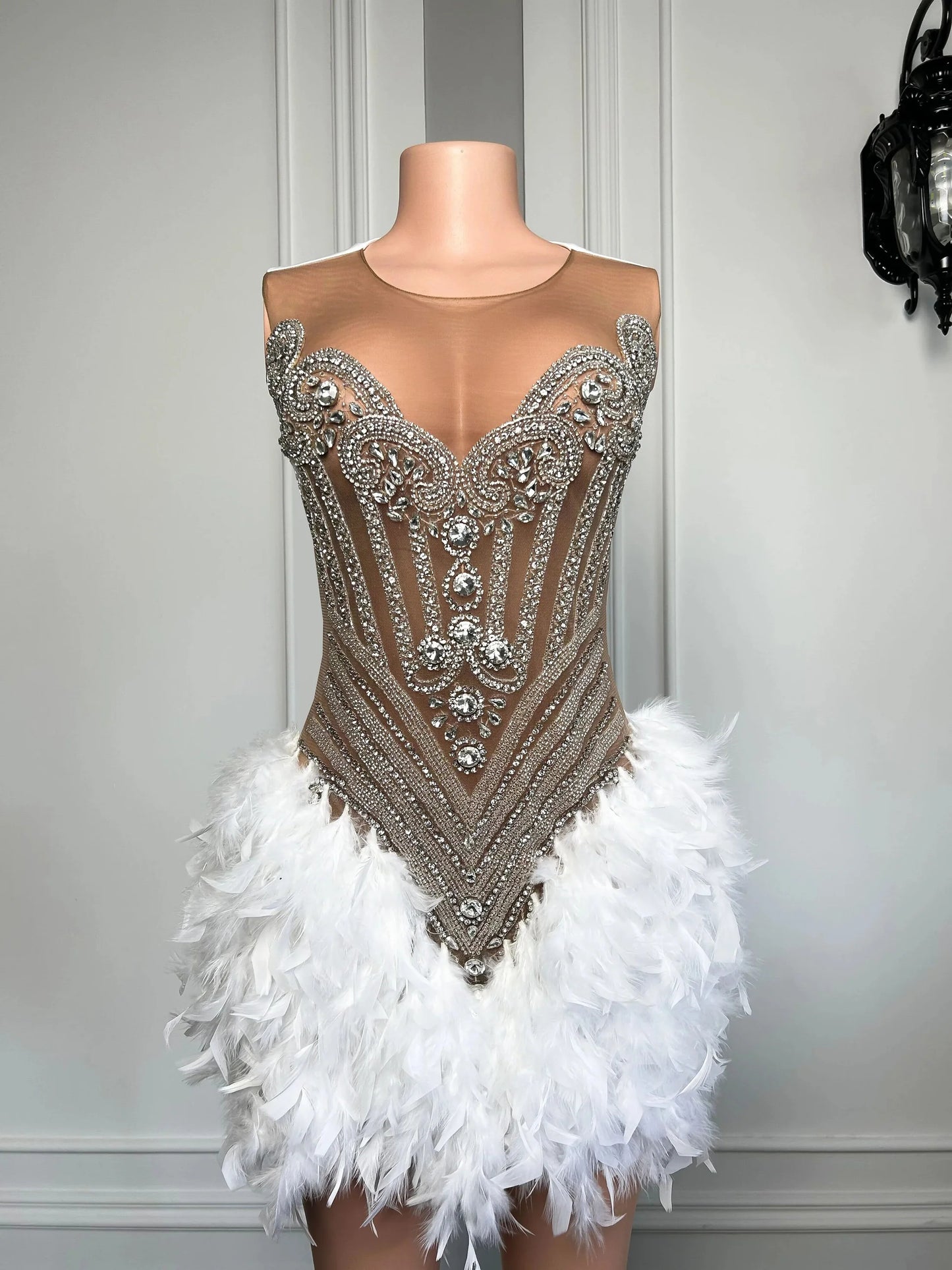 H2092 - Sexy Fitted Glitter Illusion Scoop Cap Sleeves Feathers Homecoming Dresses For Black Women