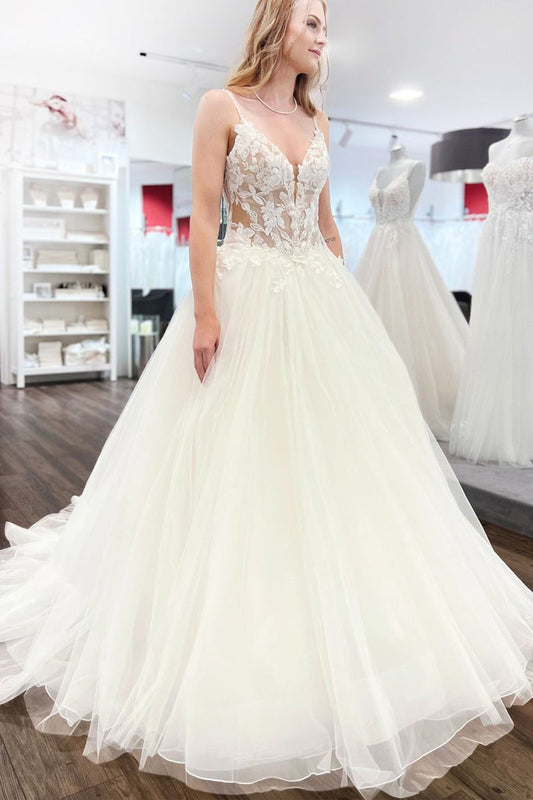 Ball Gown V Neck Tulle Wedding Dresses with Appliques