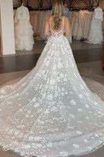 A-Line Boat Neck Straps Fully Flower Lace Appliques Buttons Wedding Dress