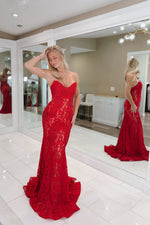Charming Mermaid Sweetheart Neck Red Lace Long Prom Dress