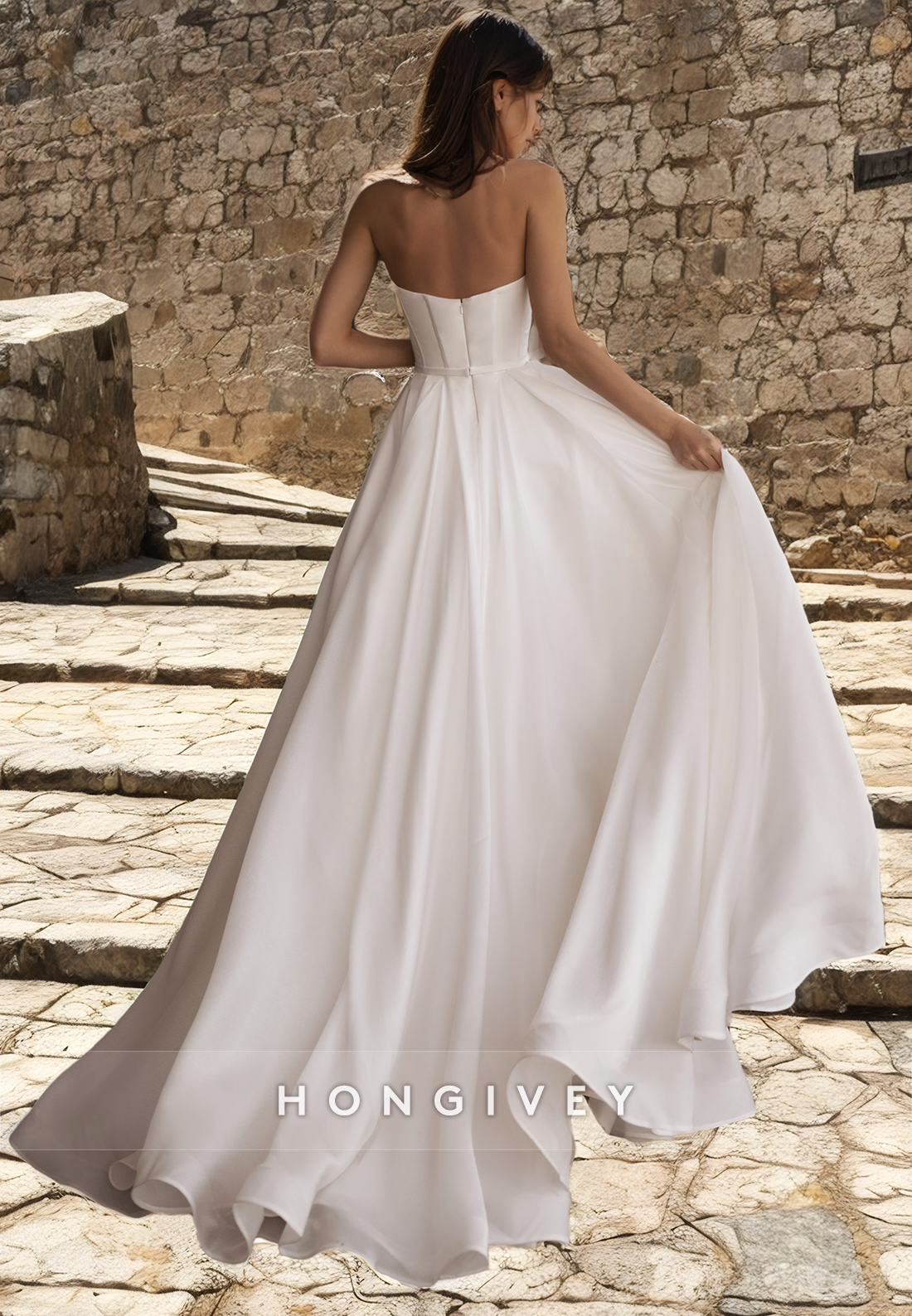 Classic Strapless Organza A-Line Wedding Dress A-Line Floor Lenghth Bridal Dresses