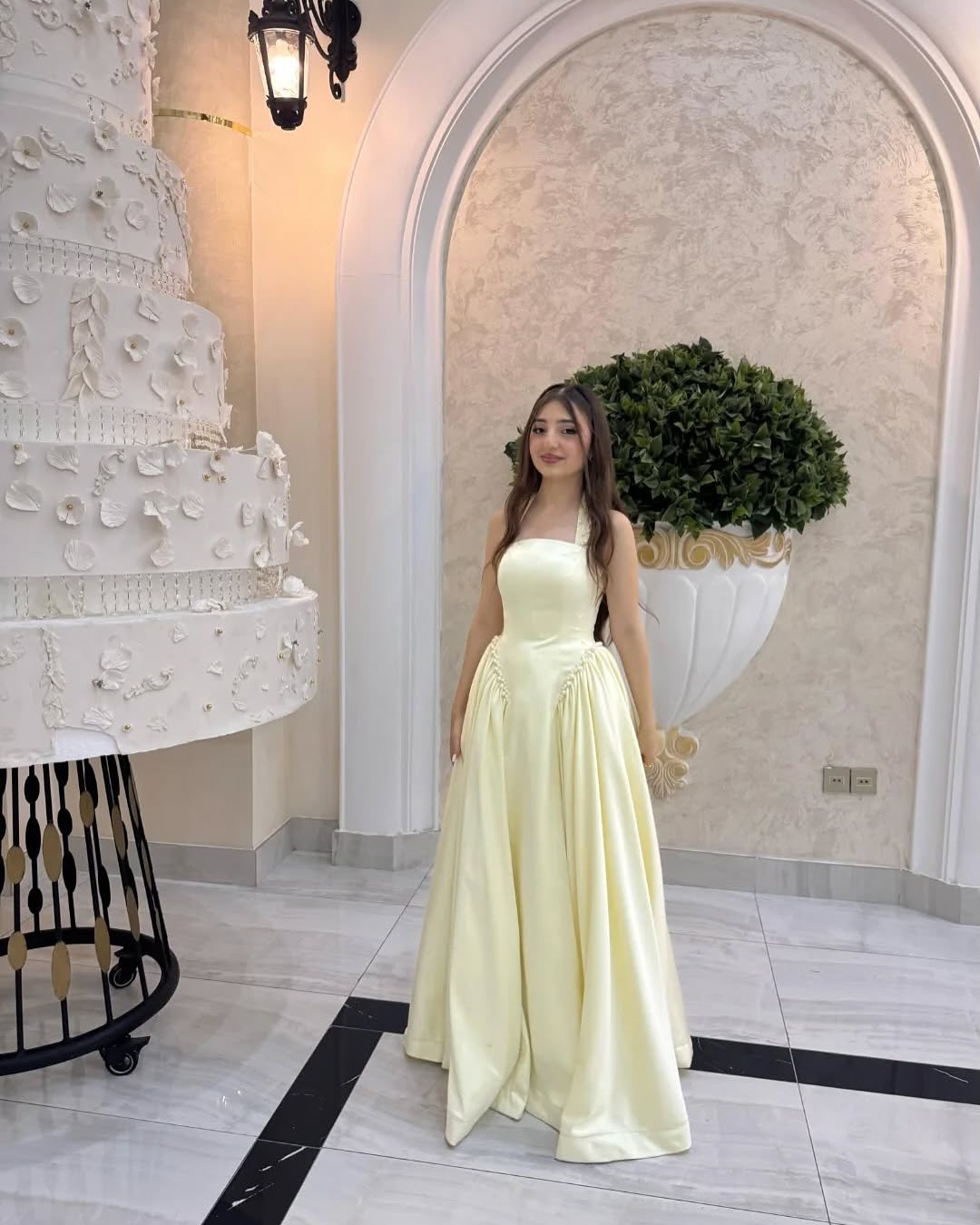 Simple Yellow Halter A-Line Floor-Lenght Beaded Sleeveless Prom Dress