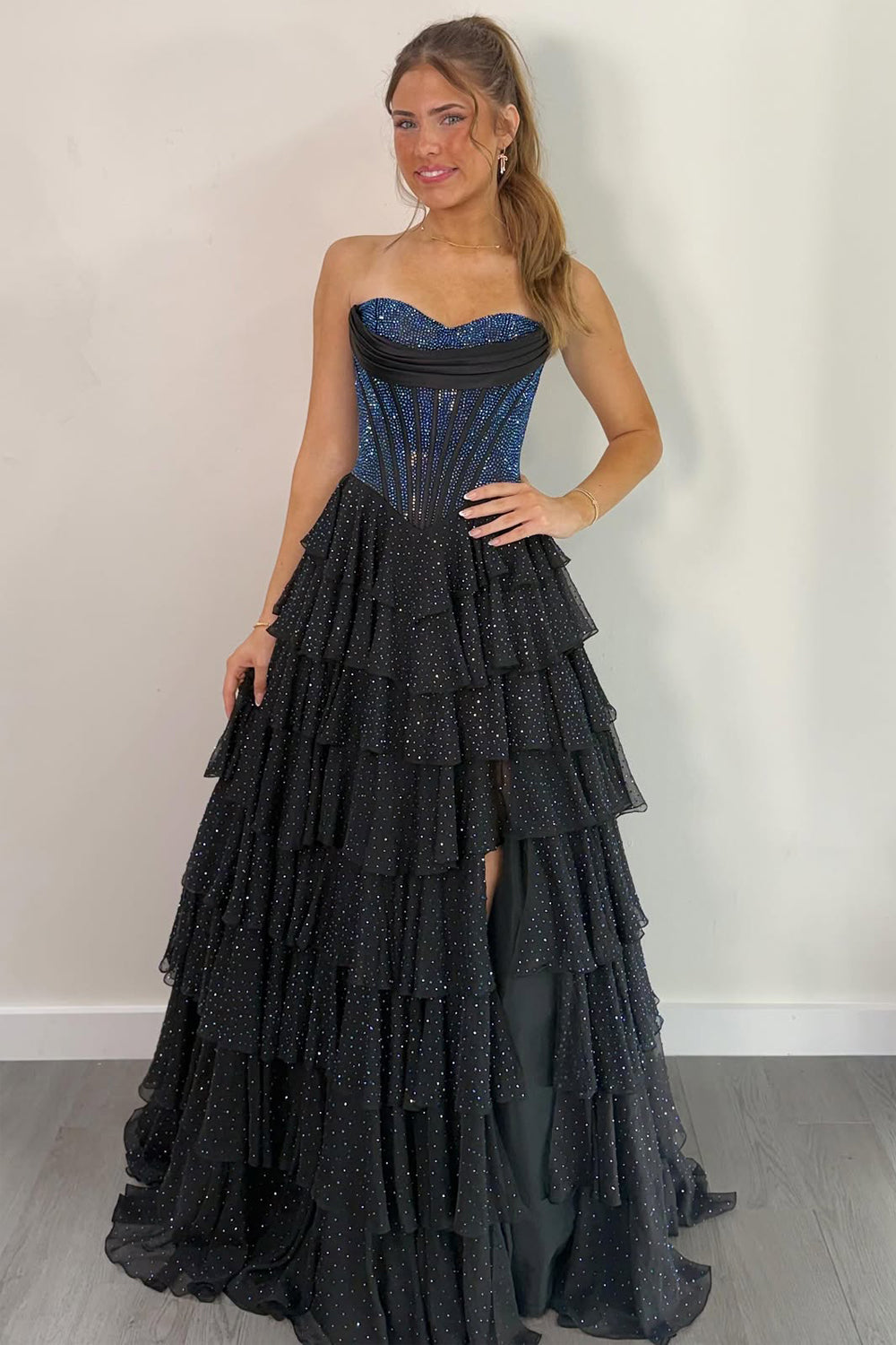 Sparkly A Line Sweetheart Black Tiered Chiffon with Prom Dress