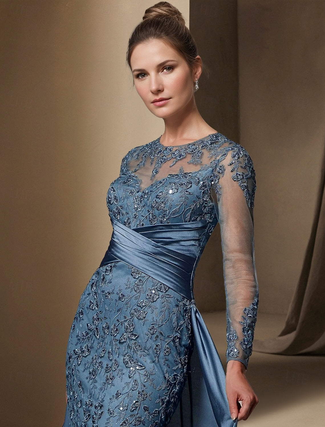 Lace Applique Long Sleeve Mermaid Court Train Evening Dress