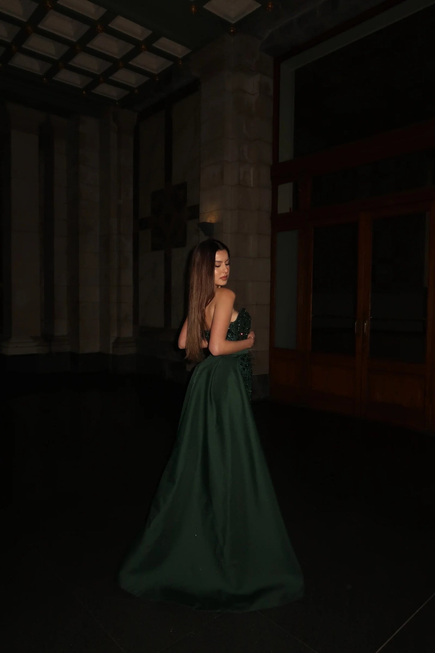 Green Sweetheart Sleeveless Mermaid Sequins Sparkle Court Train Evening Dress