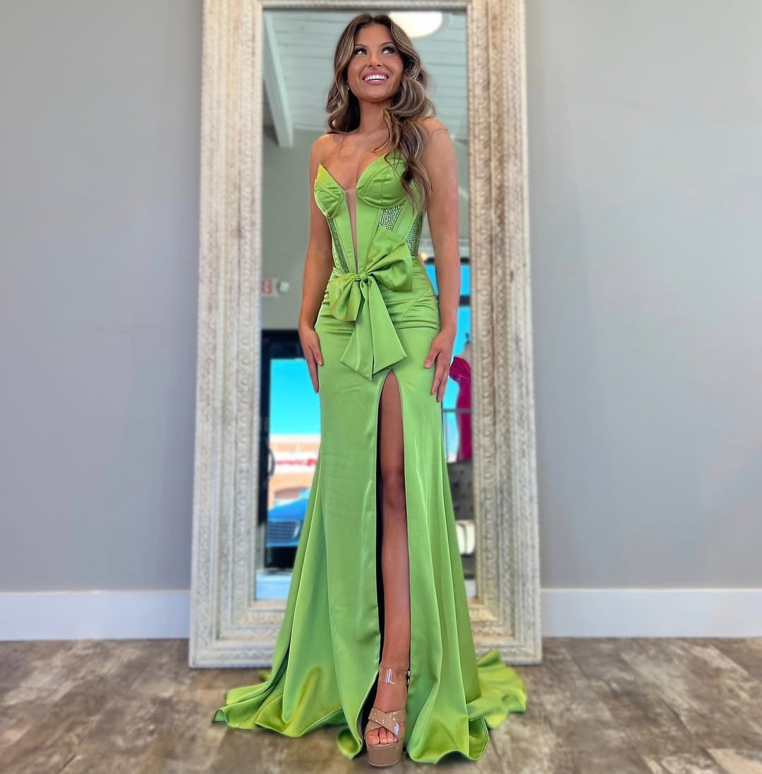 Women's Green Prom Dresses Long Satin Beaded Sweetheart Formal Gowns with Slit