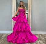 A Line Satin Prom Dresses Long Sweetheart Lace Appliqued Evening Dresses