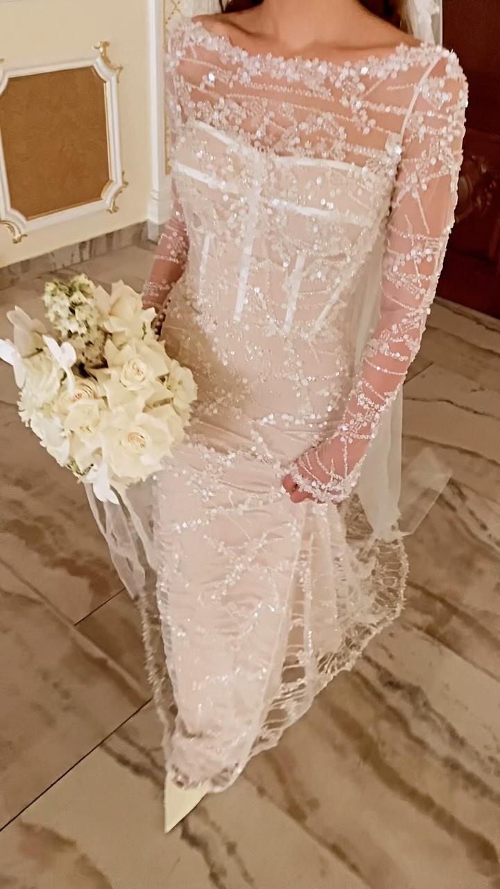Fashion Sequins Flowers Long Sleeve Mermaid Wedding Dress