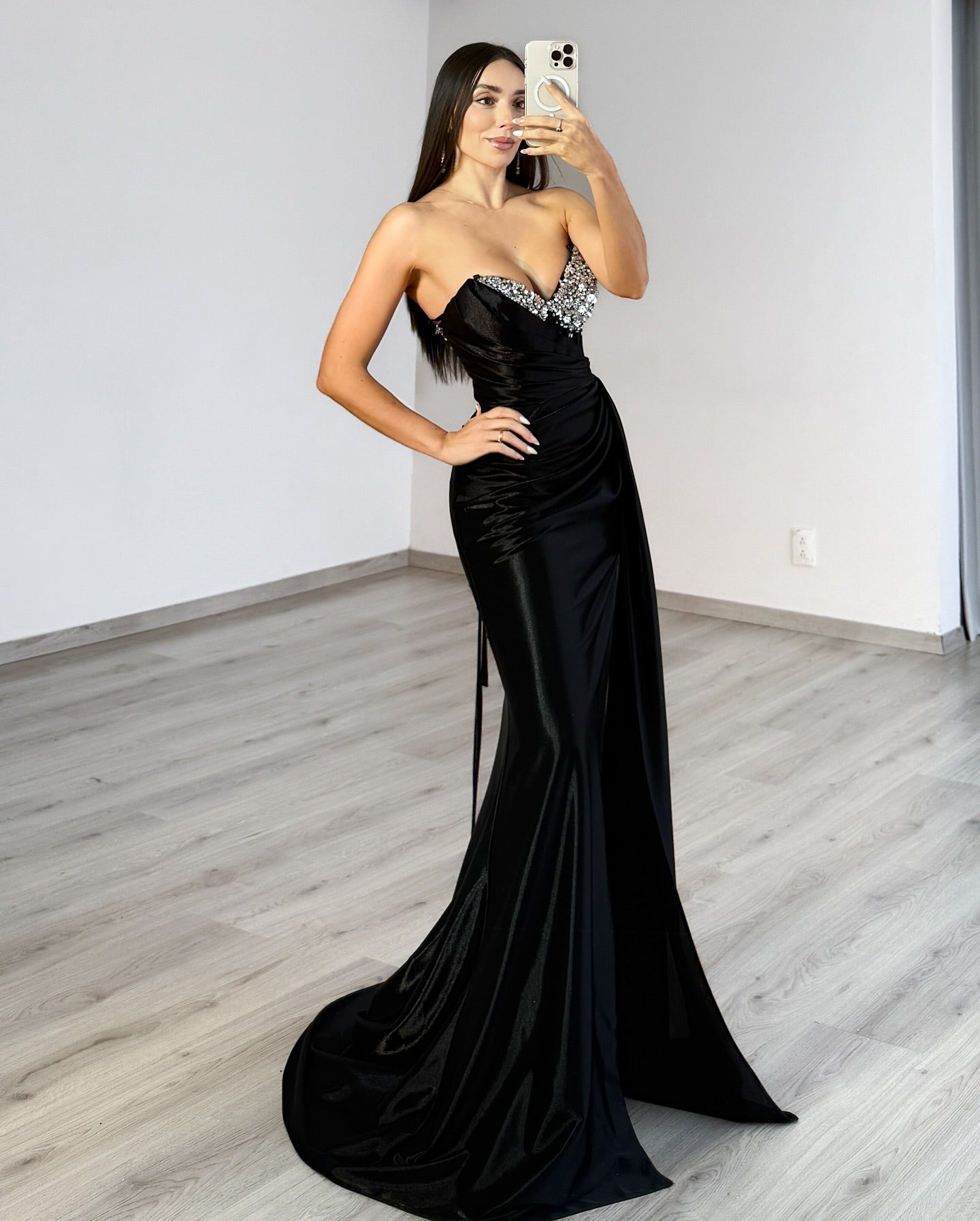 Sweetheart Mermaid Satin Beaded Prom Party Dresses Long with Slit