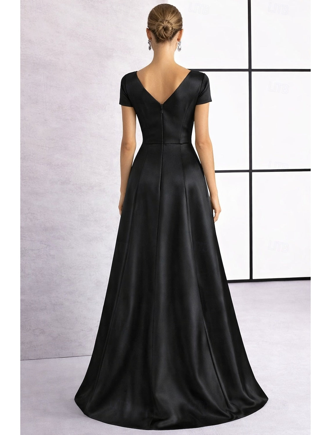 Elegant V-Neck Flowers A-Line Side Slit Floor-Length Evening Dress
