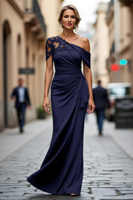 Plus Size Black One Shoulder Sheath Long Mother of the Bride Dress with Appliques