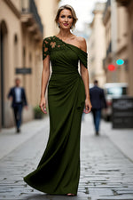 Plus Size Black One Shoulder Sheath Long Mother of the Bride Dress with Appliques