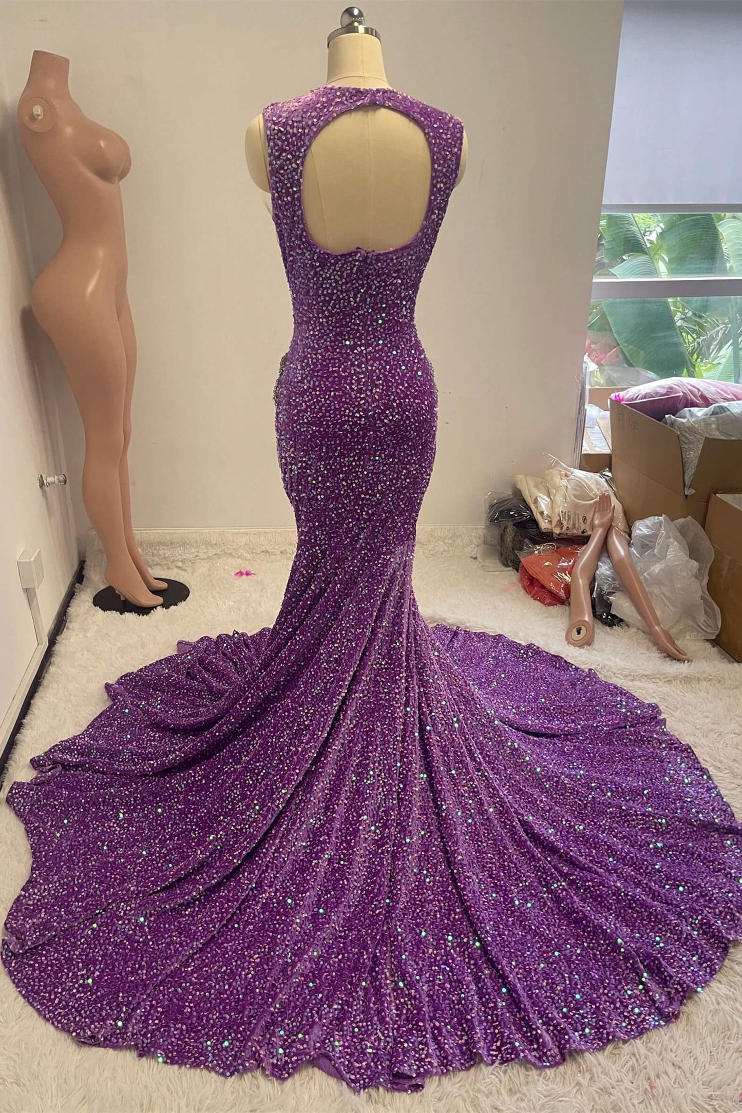 Lavender Scoop Sleeveless Sequins Mermaid Prom Dress Open Back With Beadings