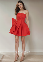 Satin A-Line Strapless Bowknot Short Party Homecoming Dress