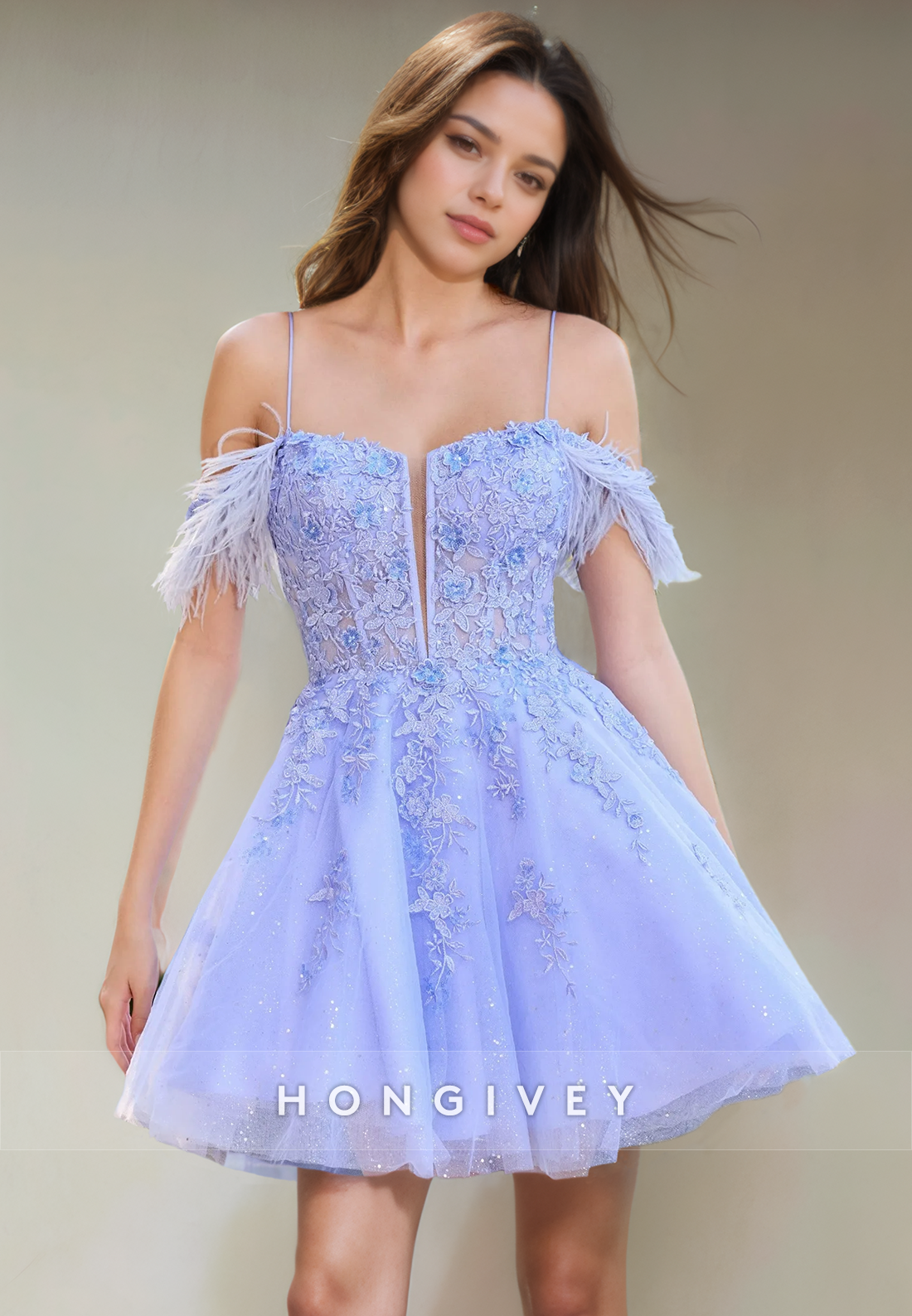 Tulle A-Line Feathers Appliques Short Party Homecoming Dress