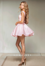 Chic Satin A-Line V-Neck Appliques Short Party Homecoming Dress