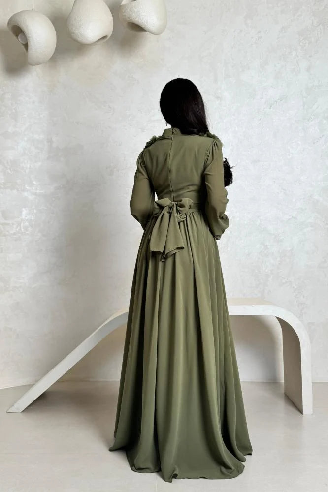 Elegant Green High Neck Long Sleeve A-Line Bow Flowers Beaded Evening Dress