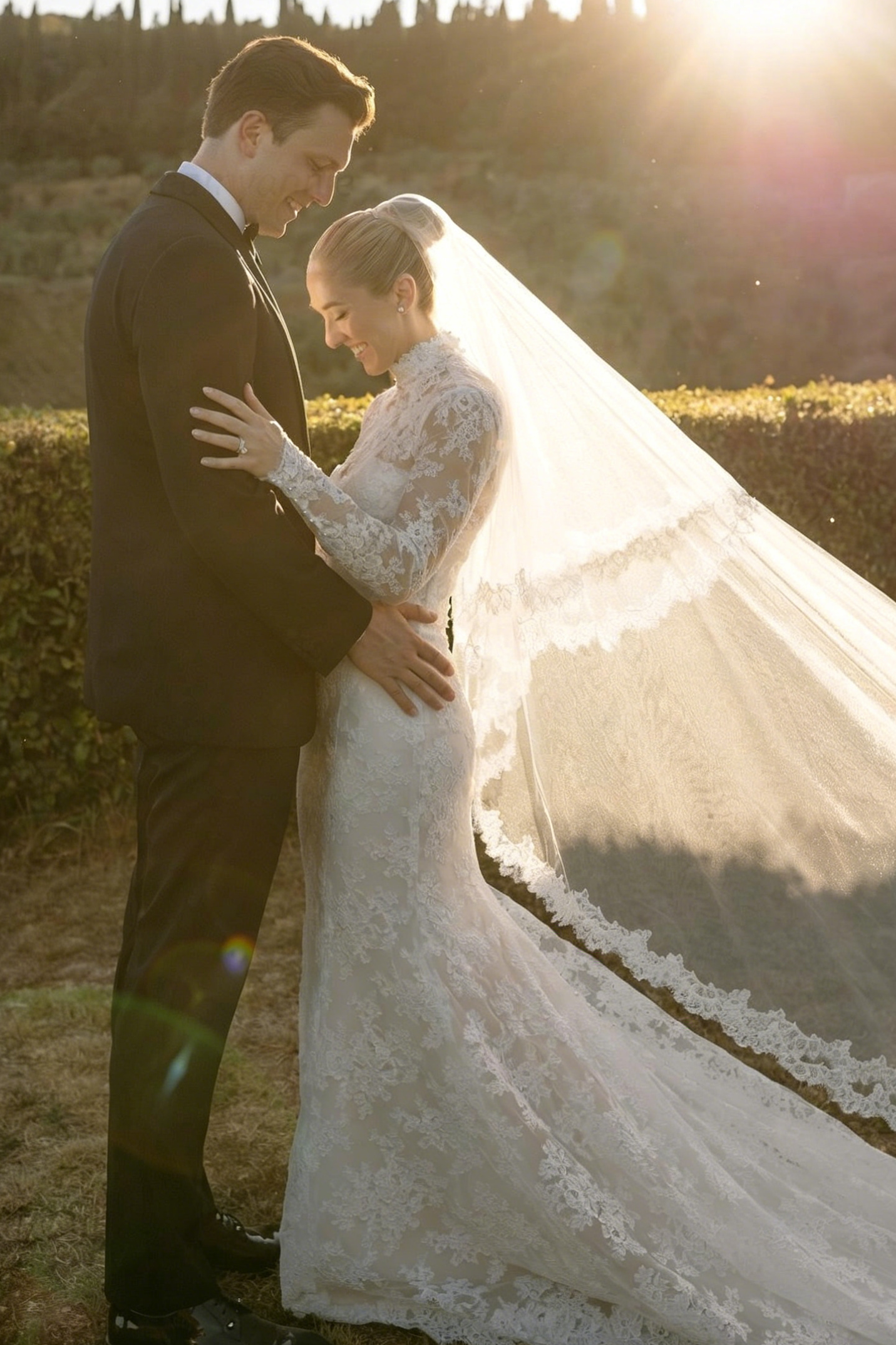 Lace High Neck Long Sleeve Mermaid Floor-Length Wedding Dress