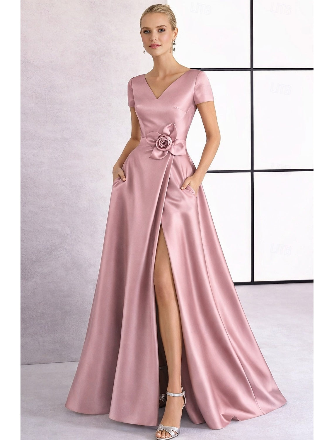Elegant V-Neck Flowers A-Line Side Slit Floor-Length Evening Dress