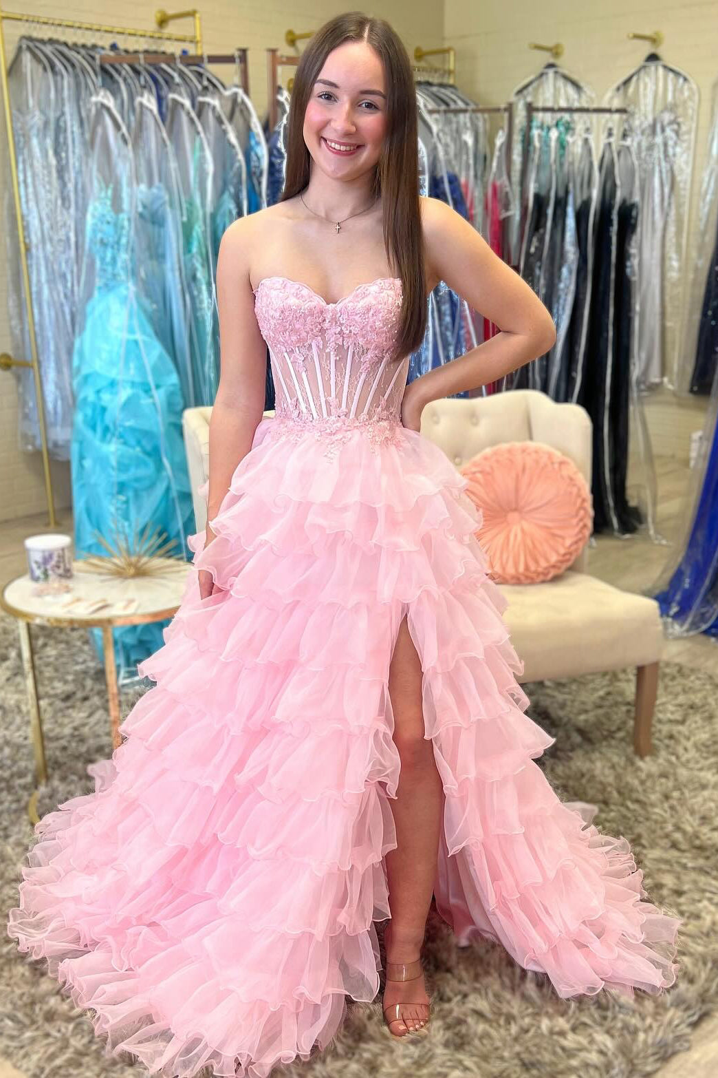 A Line Sweetheart Long Prom Dresses Tulle Lace Appliqued Ruffles Party Gowns