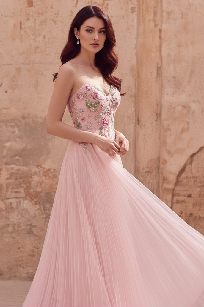 Sparkly Pink A-Line Sweetheart Appliqued Tulle Prom Dress with Beading