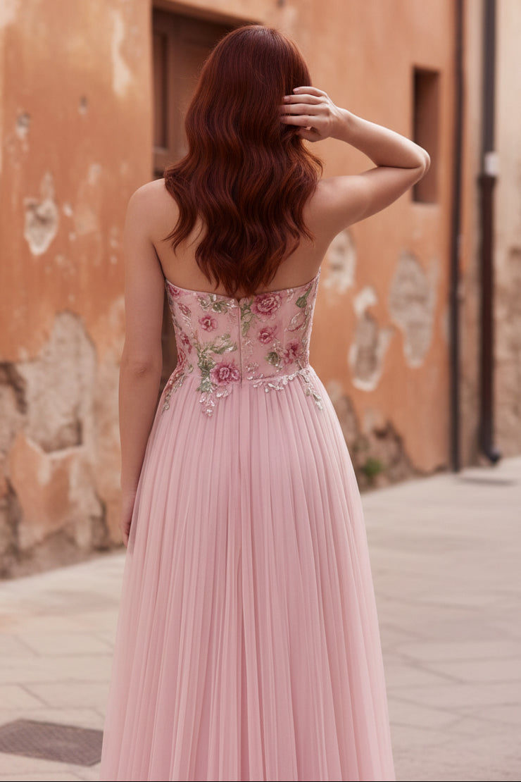 Sparkly Pink A-Line Sweetheart Appliqued Tulle Prom Dress with Beading