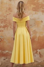 Off the Shoulder Yellow A-Line Ruched Maxi Dress with Pockets