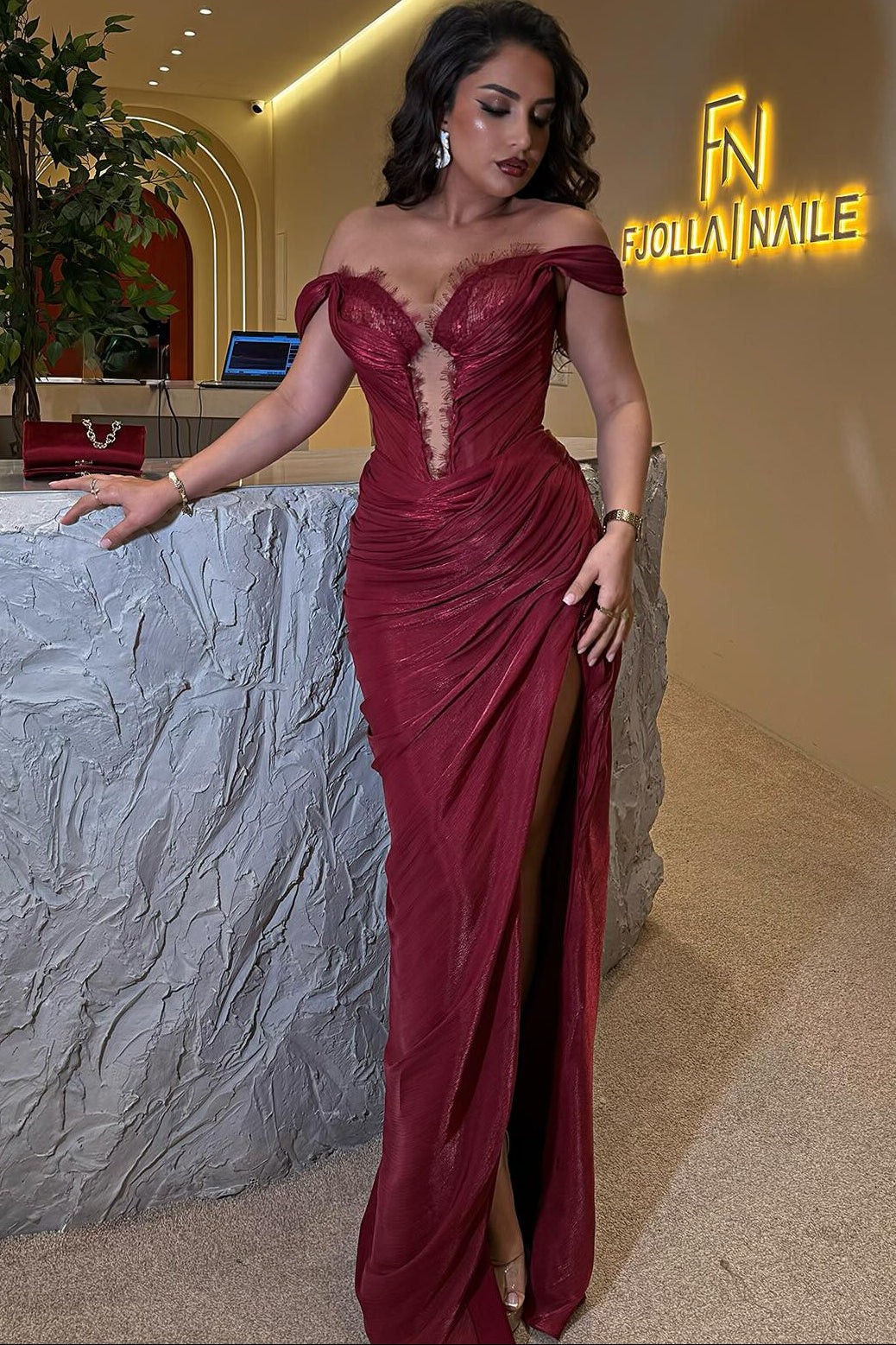 Sexy Off the Shoulder Sleeveless Mermaid Side Slit Evening Dress