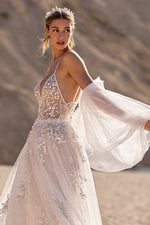 Spaghetti-Straps V-Neck A-Line Tulle Wedding Dresses Lace Appliques With Detachable Sleeves