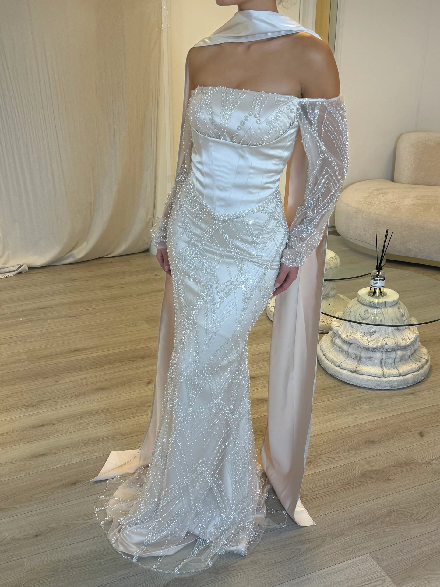 Off the Shoulder Sequins Lace Long Sleeve Mermaid Shawl Floor-Length Evening Dress