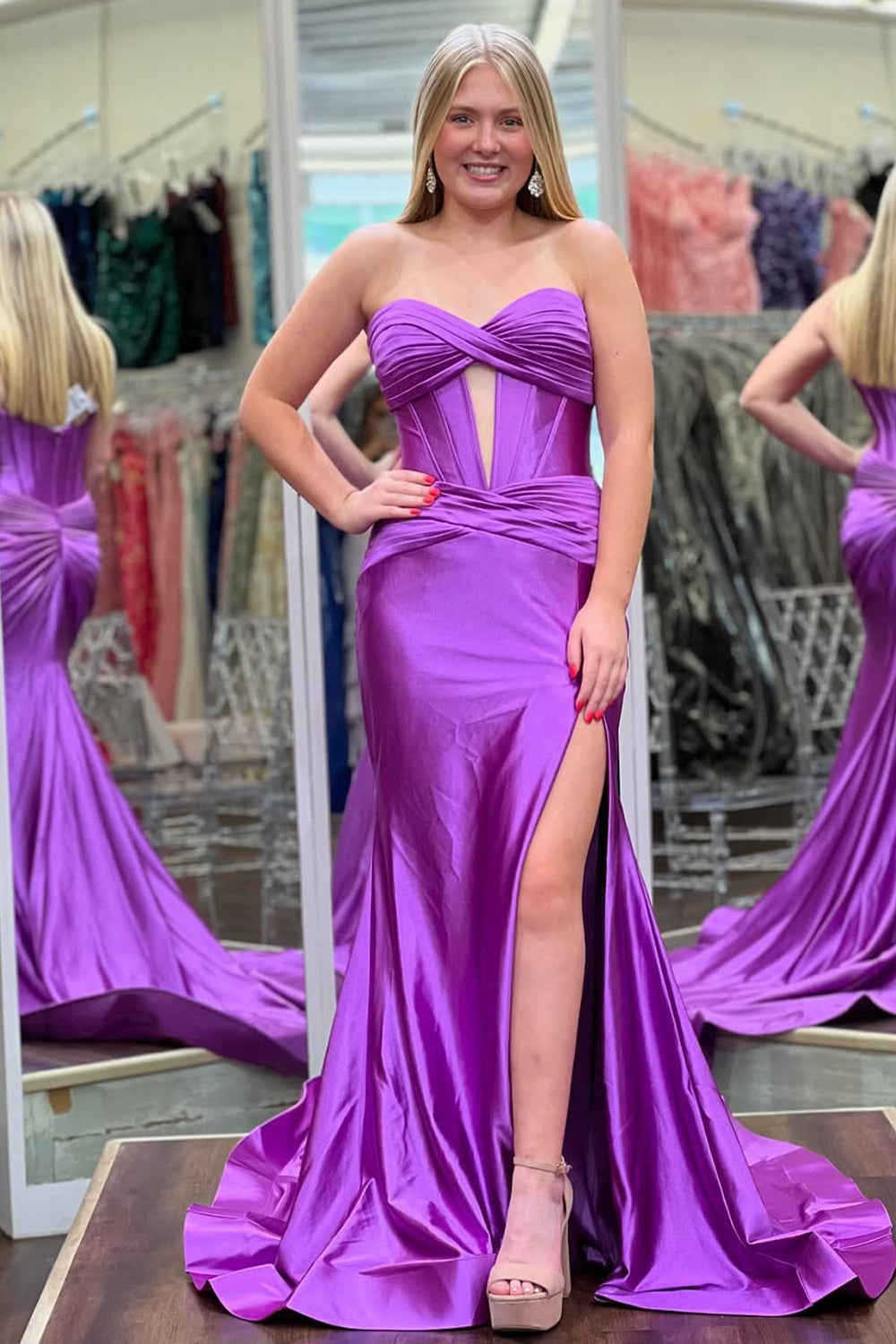 Mermaid Sweetheart Teal Satin Long Prom Dresses with Side Slit VK25101701