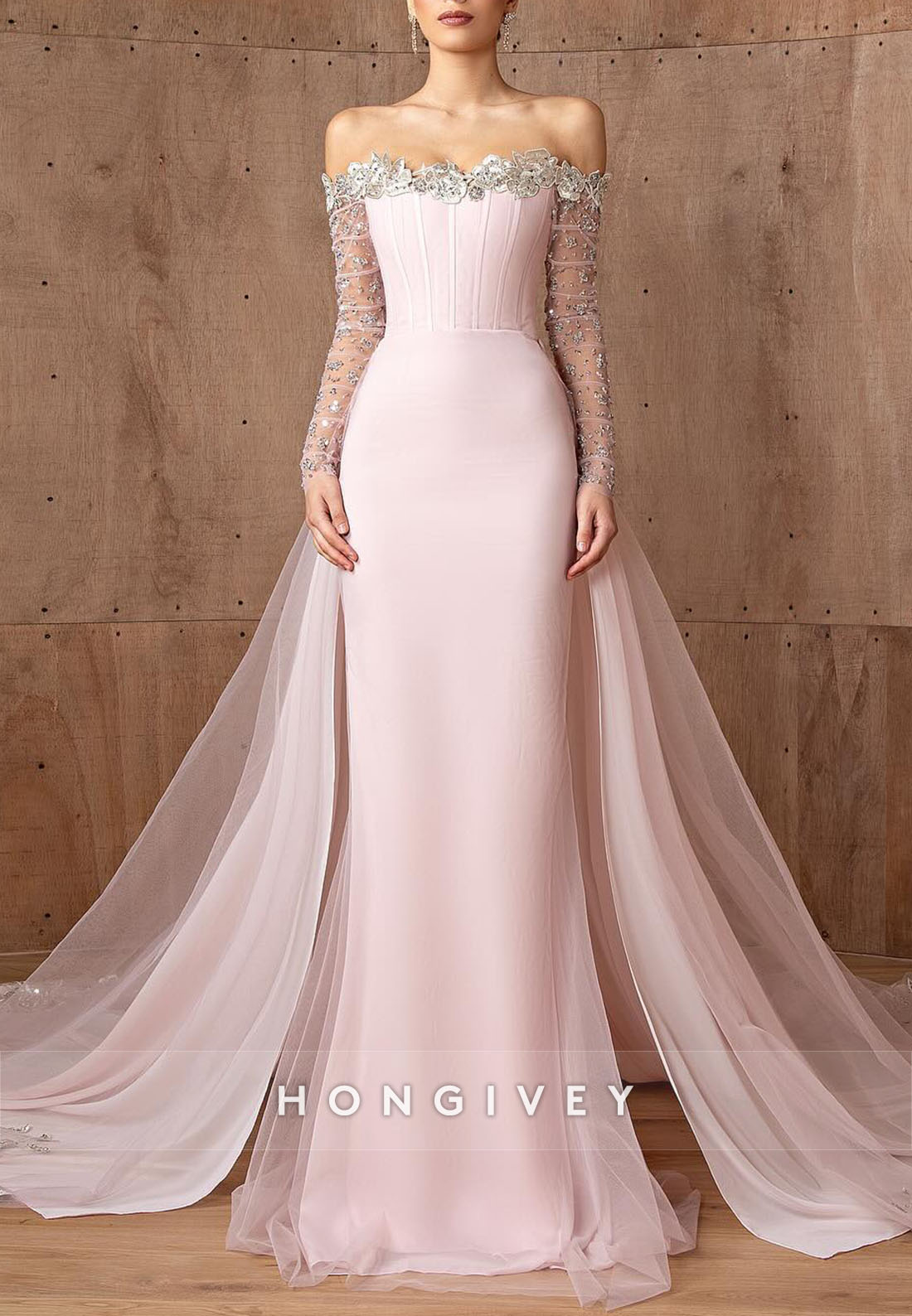 Off the Shoulder Long Sleeves Light Pink Trumpet Evening Gowns with Tulle trailing