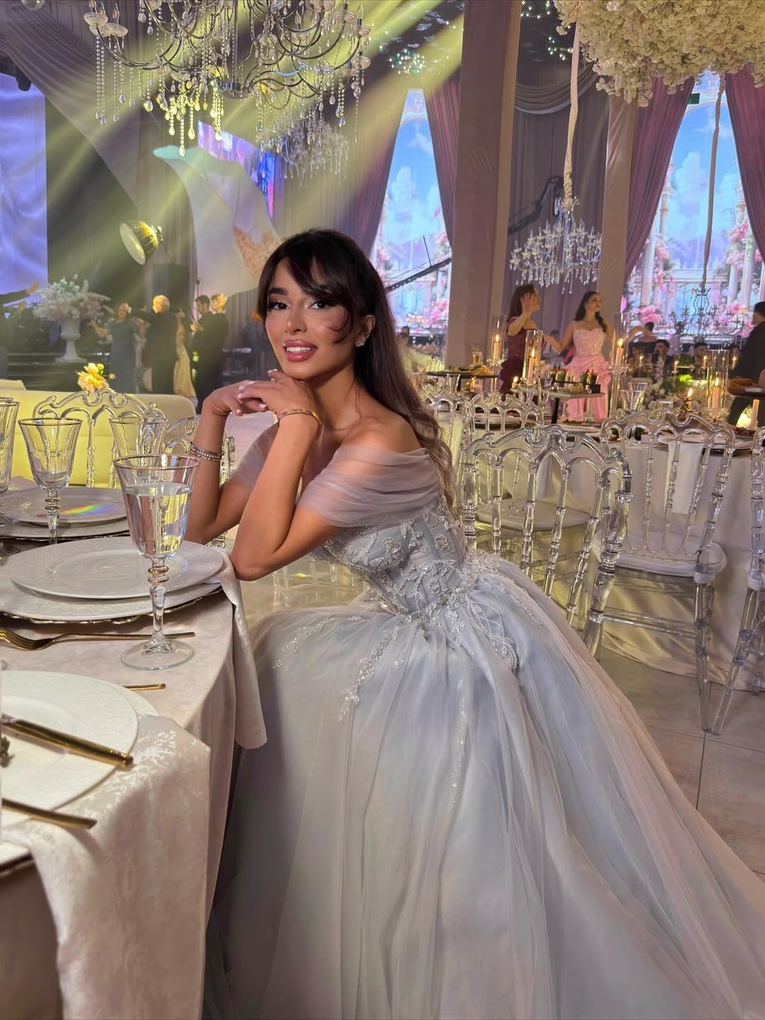 A-Line Off the Shoulder Blue Tulle Applique Floor-Lenght Prom Dress