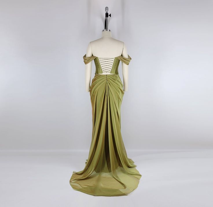 Elegant Green Satin Pleated Party Dress Off The Shoulder Mermaid Evening Dress