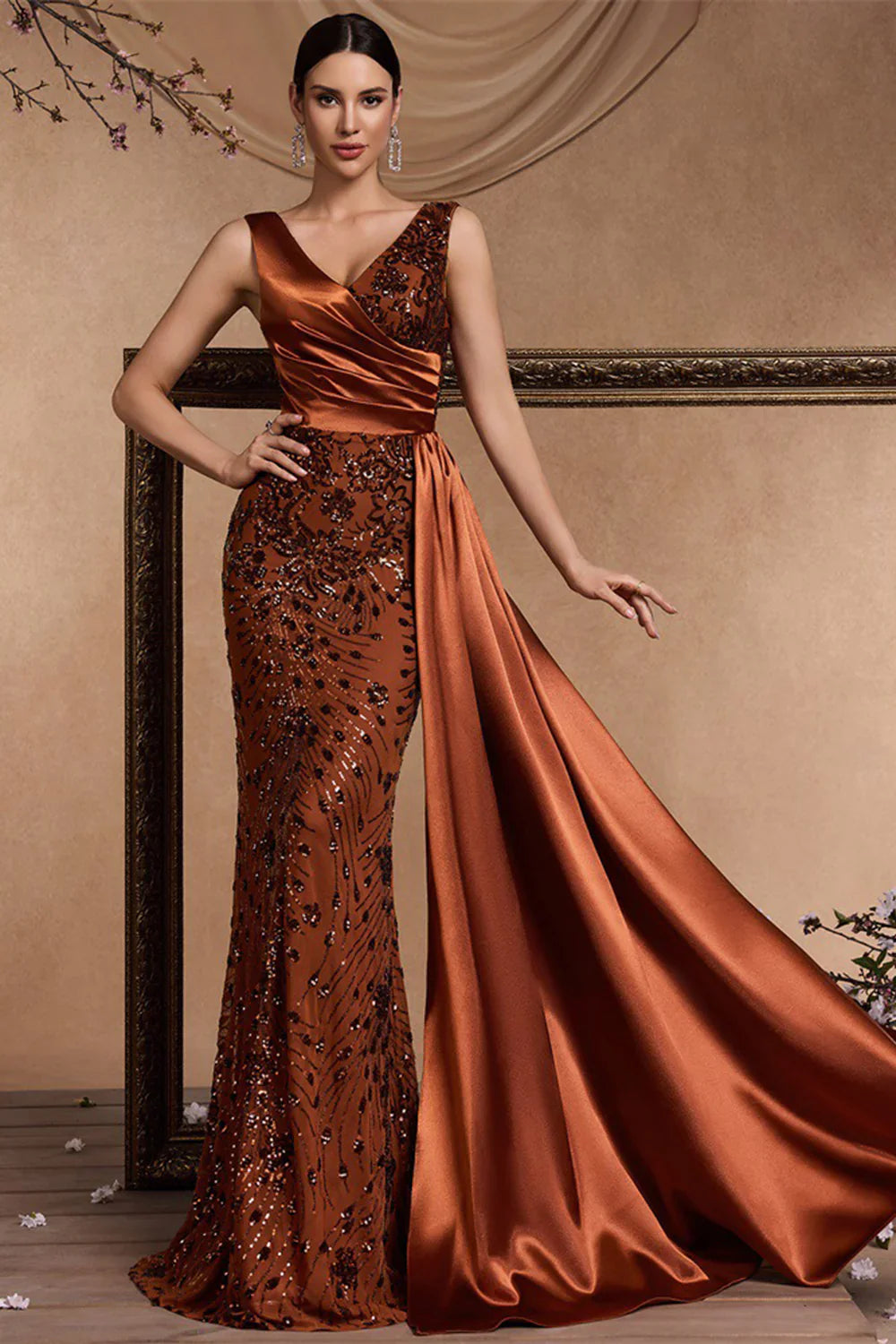 Sparkly Floral Brown Mermaid V-Neck Long Mother of the Bride Dress with Side As Picture