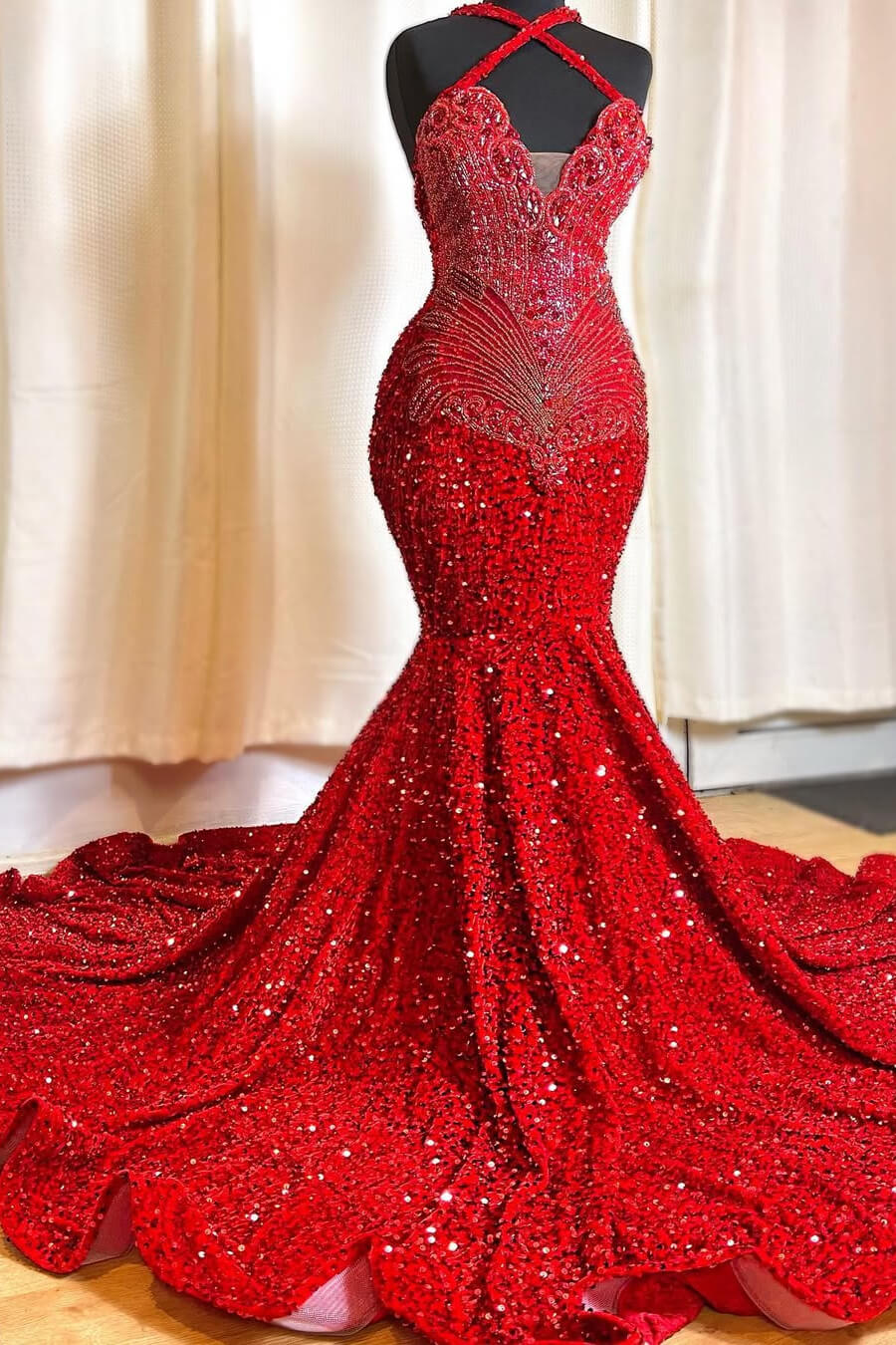 Red Halter Sleeveless Mermaid Sequins Prom Dress Long With Beadings