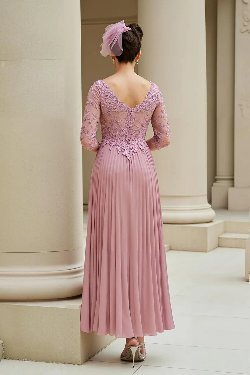 Dusty Rose A-Line V-Neck 3/4 Sleeves Mother of the Bride Dress with Appliques