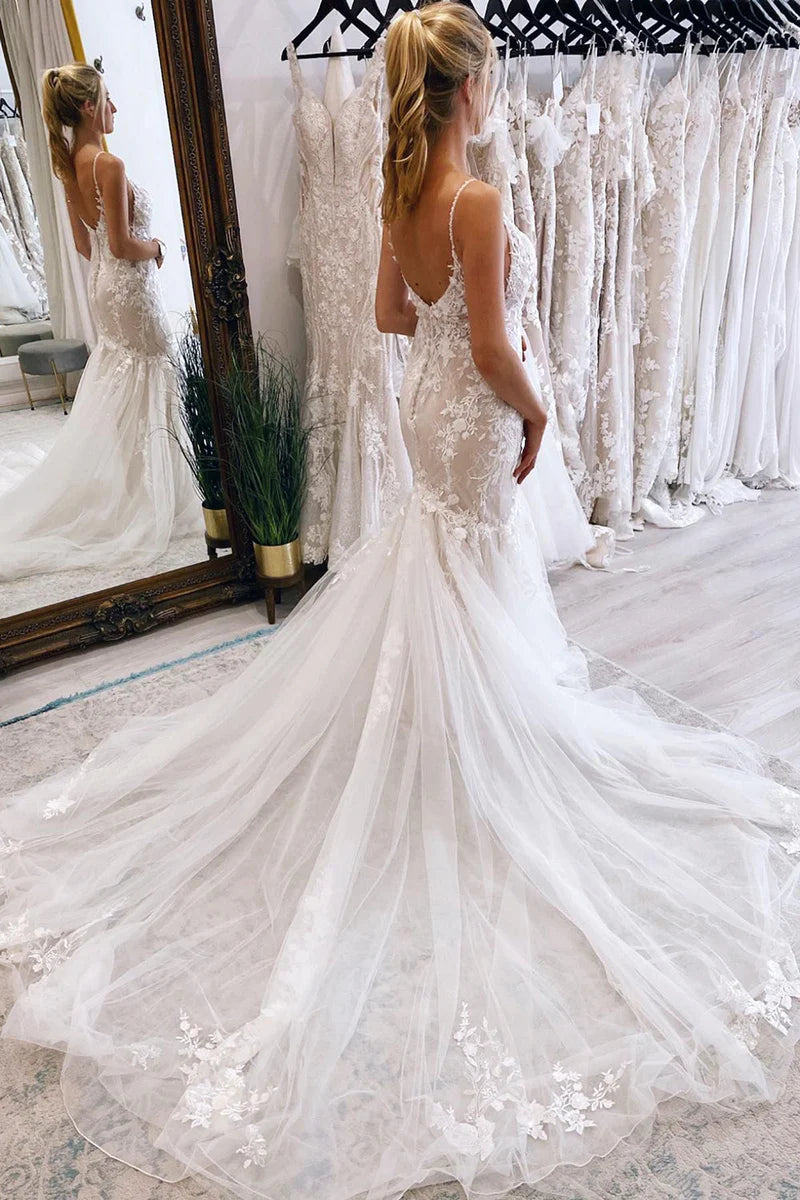 Boho Mermaid V Neck Tulle Lace Long Wedding Dresses with Appliques
