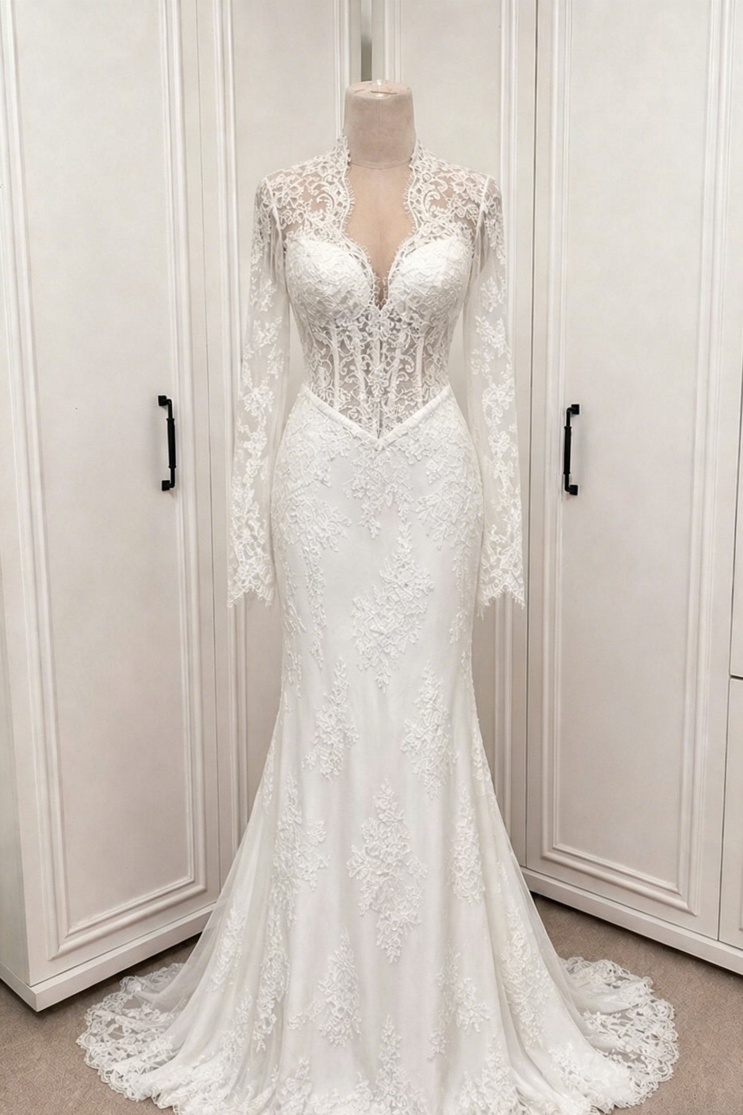 Lace Long Sleeve Applique Mermaid Floor-Length Wedding Dress