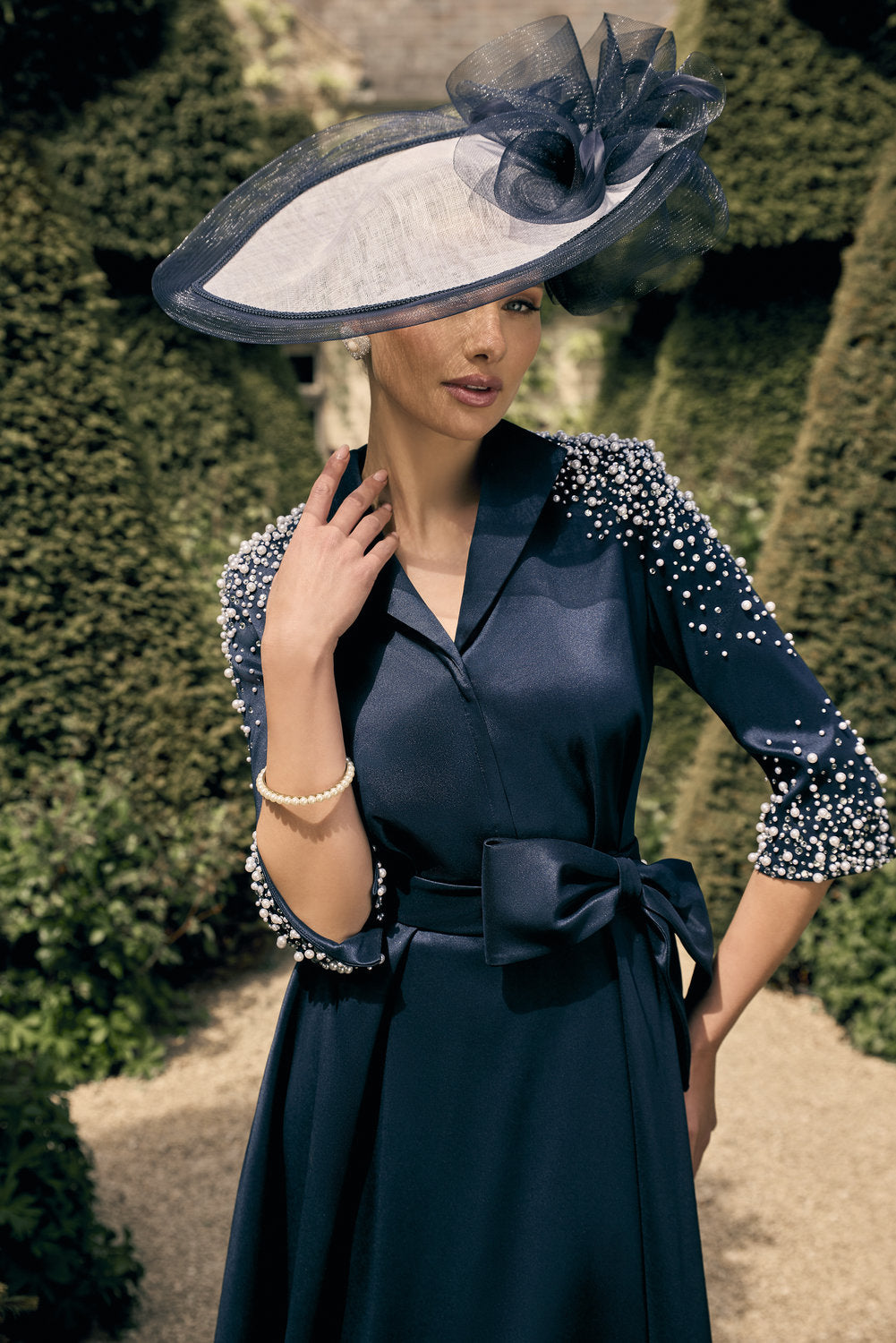 A Line V Neck Beadeed 3/4 Sleeves Navy Short Mother of the Bride Dress
