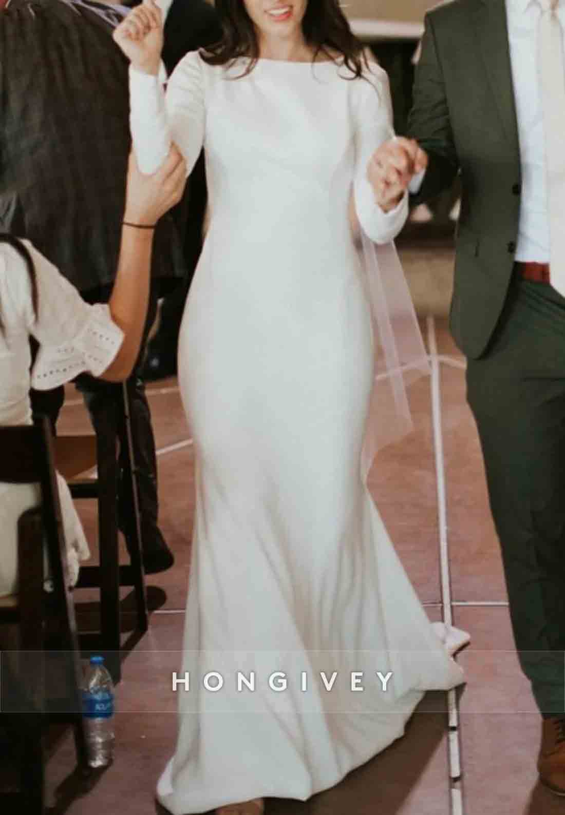 Simple Long Sleeves Satin Floor-Length Pleated Trumpet Wedding Dress